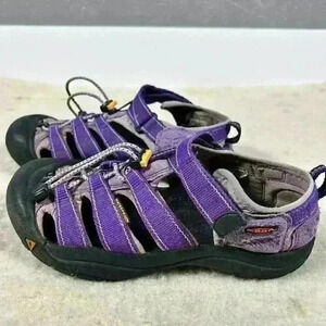 KEEN Water Shoe River Sandal Velcro Newport Hiking Outdoor Purple Women Size 6